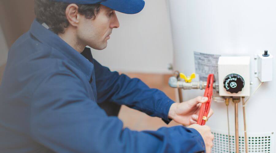 Expert burst pipe repair services in Sedgwick, KS